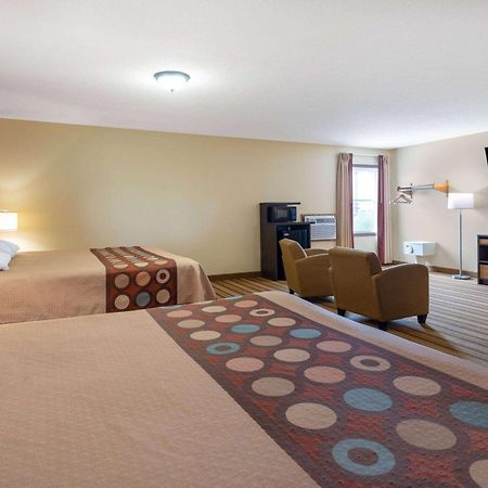 Super 8 By Wyndham Mattoon Hotel Kültér fotó