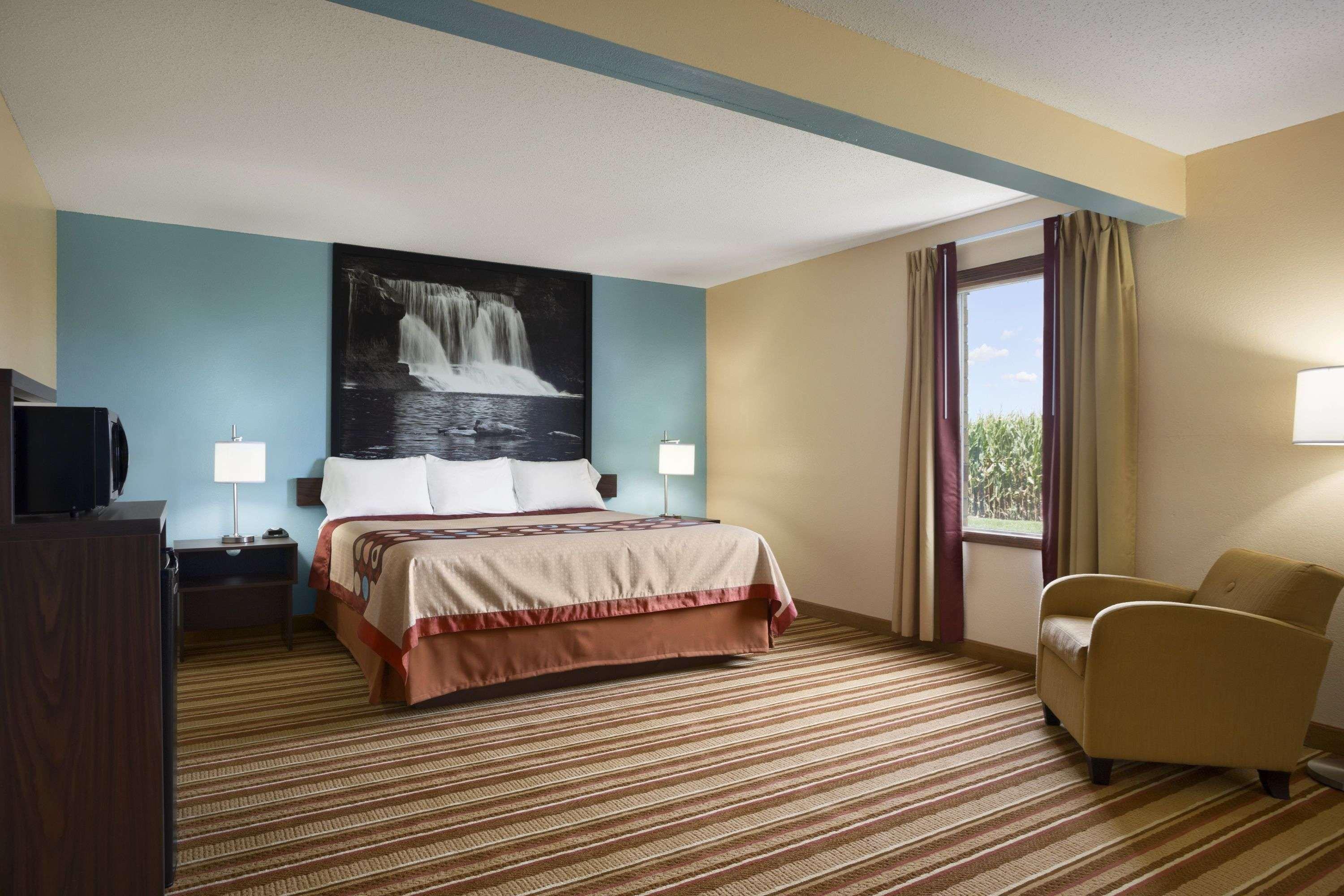 Super 8 By Wyndham Mattoon Hotel Kültér fotó
