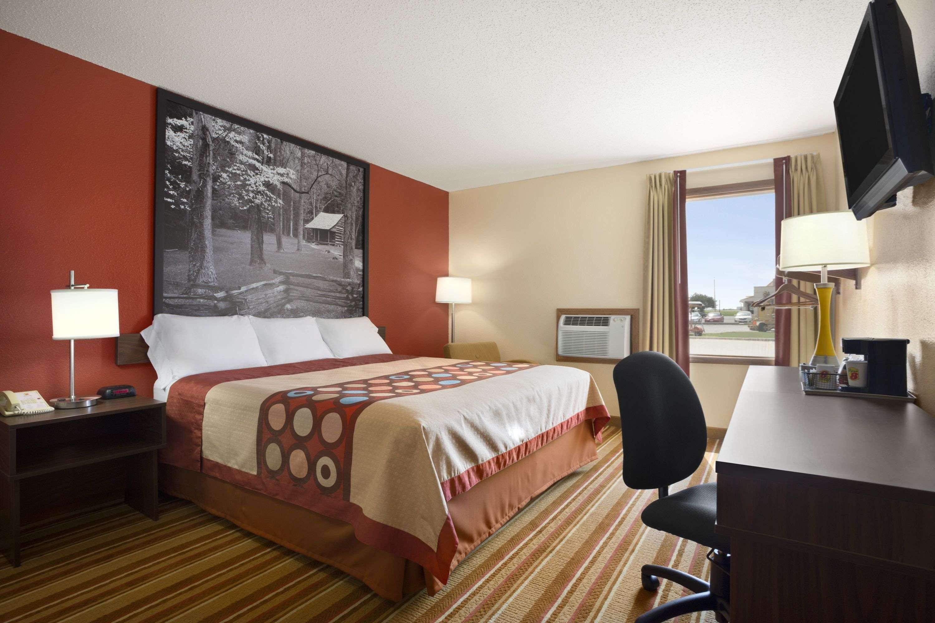 Super 8 By Wyndham Mattoon Hotel Kültér fotó
