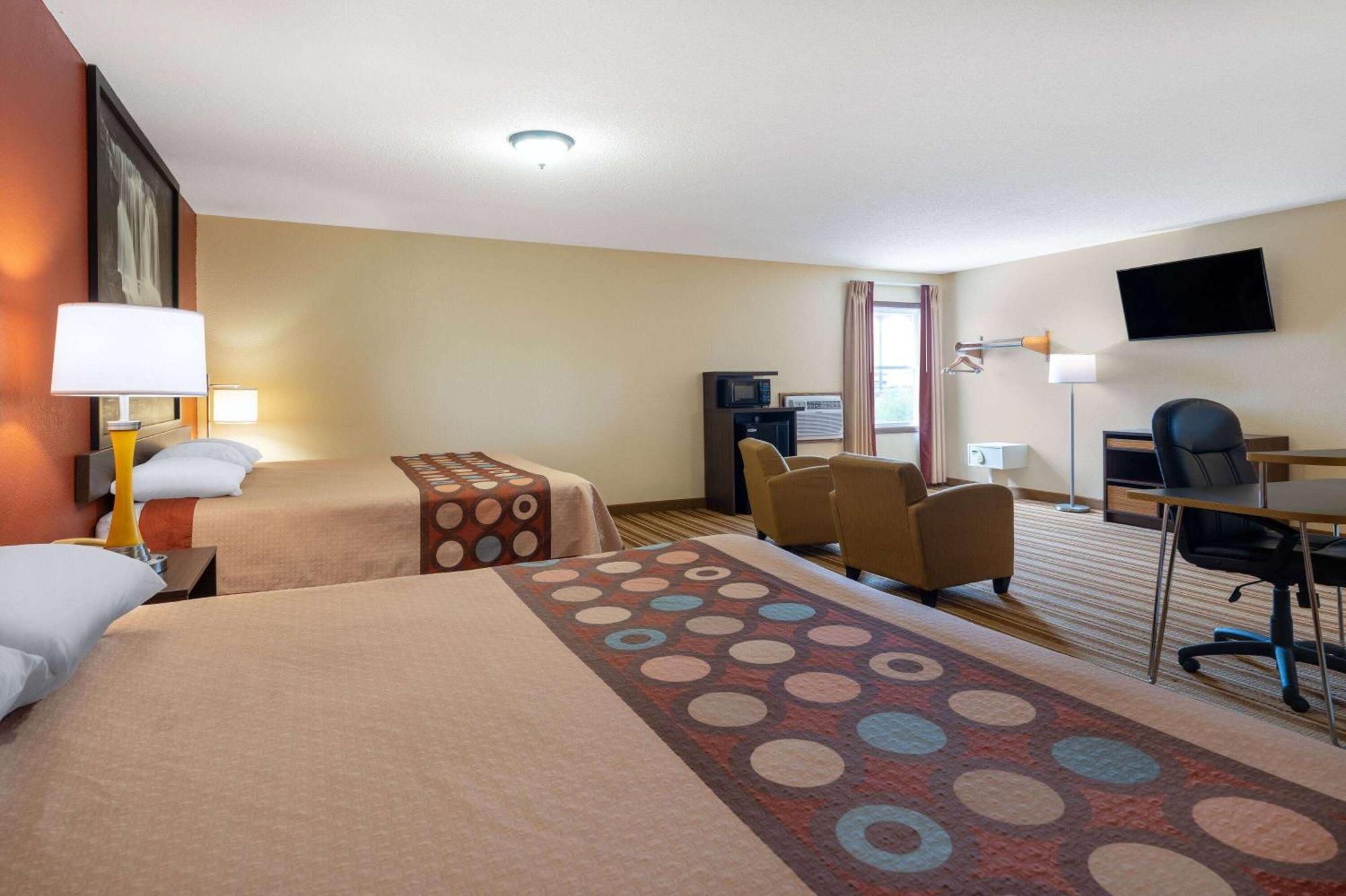 Super 8 By Wyndham Mattoon Hotel Kültér fotó