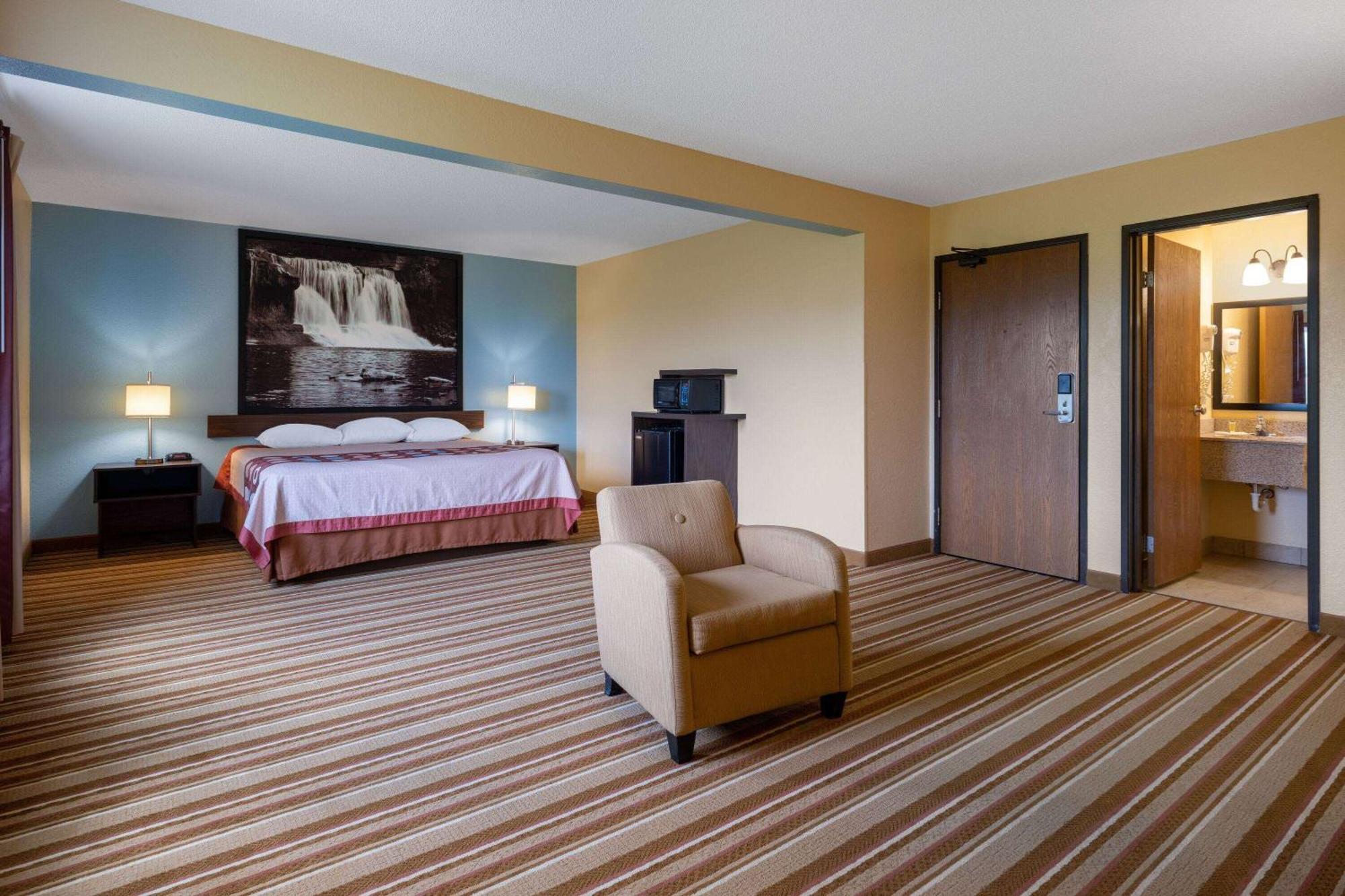 Super 8 By Wyndham Mattoon Hotel Kültér fotó